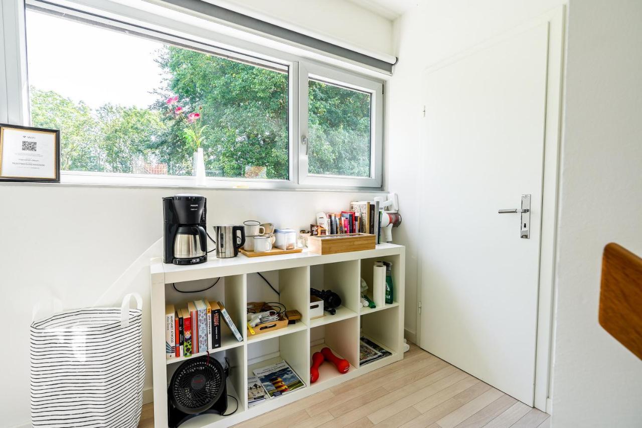 Schoenes Zimmer Nr 3 In Leer Ortsteil Nuettermoor Daire Nuttermoor Dış mekan fotoğraf