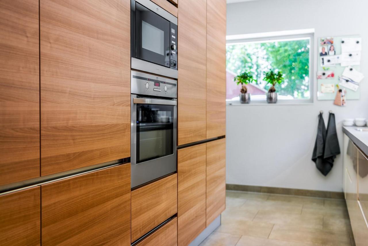 Schoenes Zimmer Nr 3 In Leer Ortsteil Nuettermoor Daire Nuttermoor Dış mekan fotoğraf